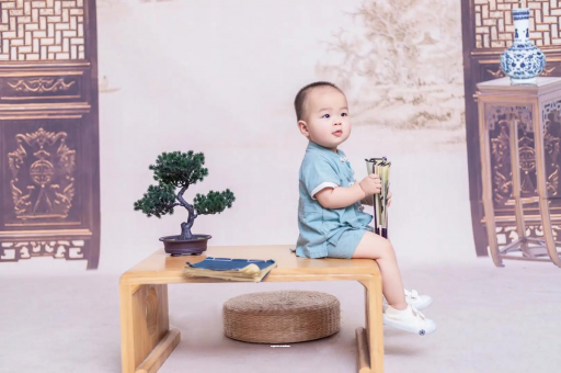 嘉鱼宝宝掉头发是怎么回事
